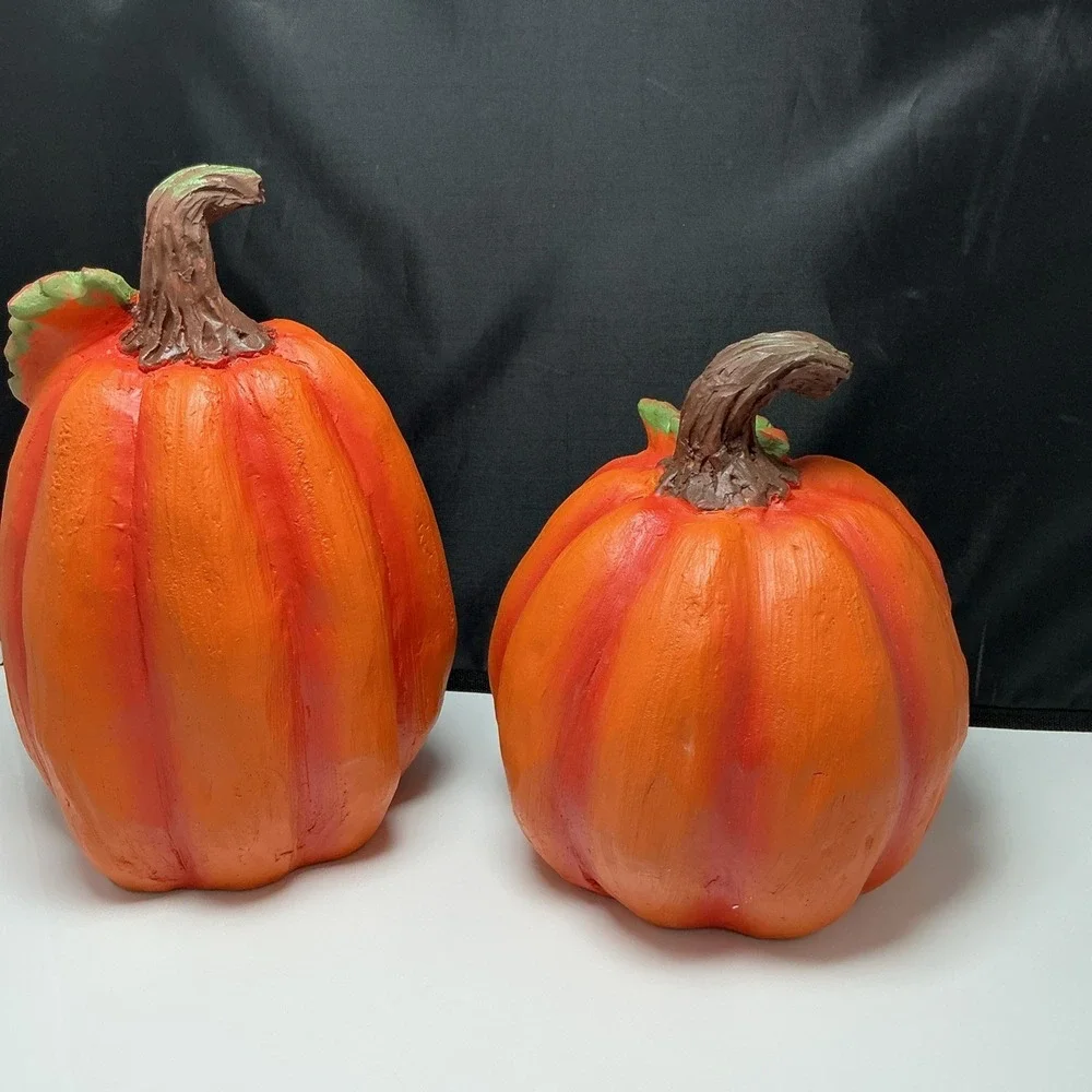 Collections Etc Expressive Pumpkins Halloween Table Top Décor Medium Lot Of 2